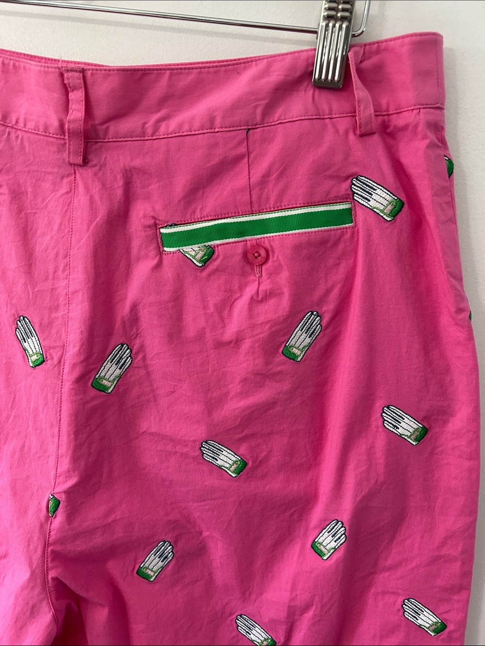 Vintage Lilly Pulitzer Bermuda Shorts Size 12 Pink Golf Glove Embroidered Preppy - Picture 4 of 11